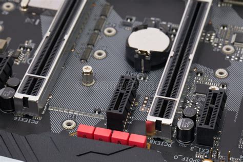 Scheda madre con slot PCI-EXPRESS