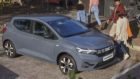 Dacia Sandero Streetway in città