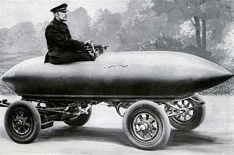 La Jamais Contente, prima auto della storia a superare i 100 km/h