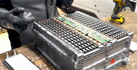 Batteria per veicoli ibridi