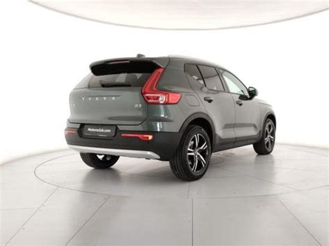 Volvo XC40 B3 163+11 CV Automatica Core N1 Autocarro