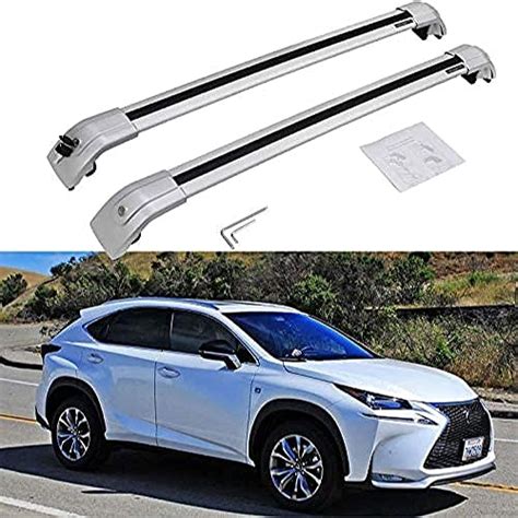 Lexus NX 300H con barre portatutto installate