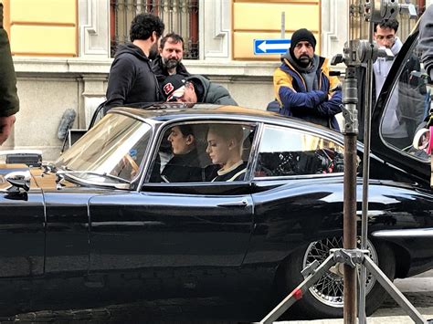 Diabolik a bordo della sua Jaguar E-Type