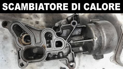 Smontaggio componente motore per accesso allo scambiatore di calore