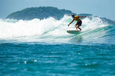 Spiaggia di El Palmar con onde per il surf