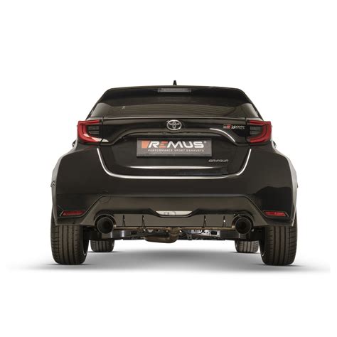 Scarico sportivo su Toyota Yaris