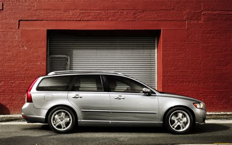 Volvo V50 in primo piano
