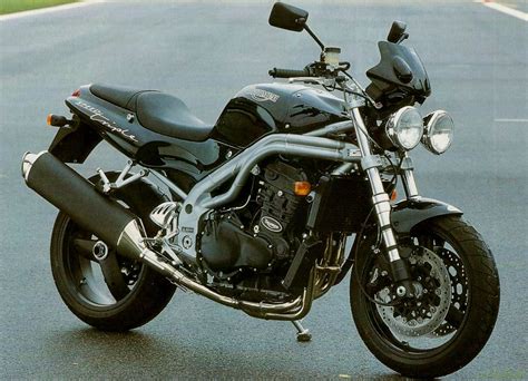 Triumph Speed Triple 955i - Dettaglio motore