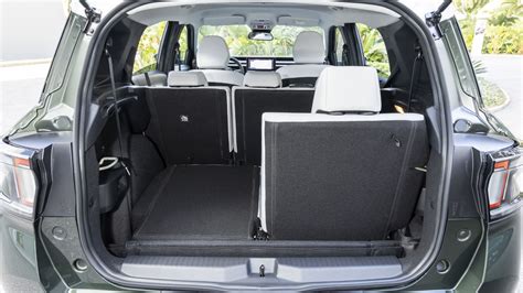 schema interno di una Opel Karl con evidenziato il bagagliaio