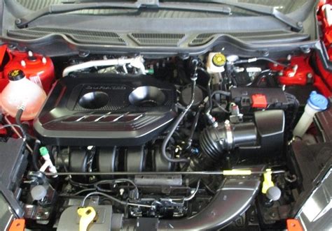 Ford Ecosport parked with engine off