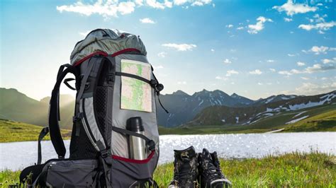 Zaino fotografico ibrido con attrezzatura da trekking