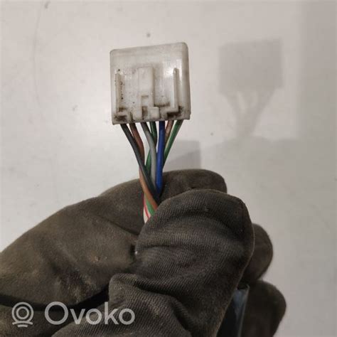 Diagramma dei 7 pin di un connettore per specchietto retrovisore elettrico