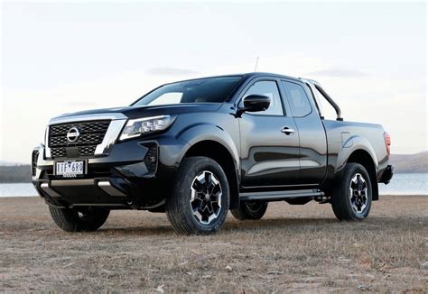 Nissan Navara in azione su terreno fuoristrada