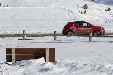 Confronto spazi di frenata pneumatici estivi vs invernali con catene