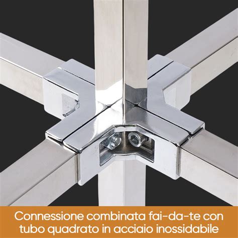 Connettore tubo lavavetro tergilunotto