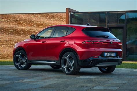 Schema tecnico del sistema ibrido plug-in Q4 dell'Alfa Romeo Tonale