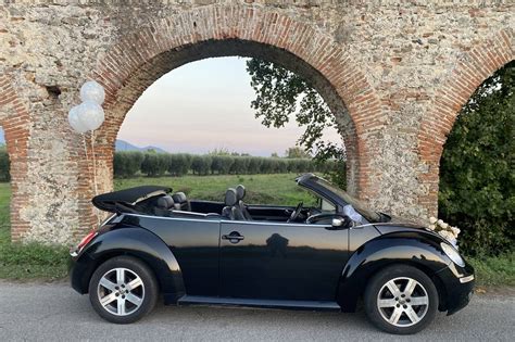 Confronto tra VW Maggiolino classico e New Beetle