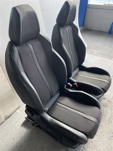 Schema configurazione sedili Peugeot 5008