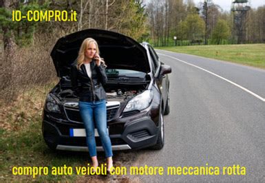 auto con motore rotto