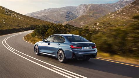 Spazio interno posteriore BMW Serie 3 G20