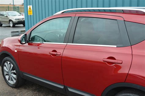 Nissan Qashqai with chrome window trim