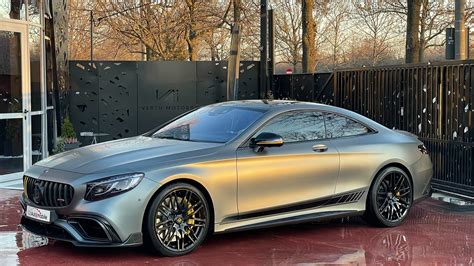 Mercedes S63 AMG Coupé Grigia Opaca