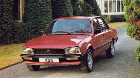 Peugeot 505 GTI in corsa