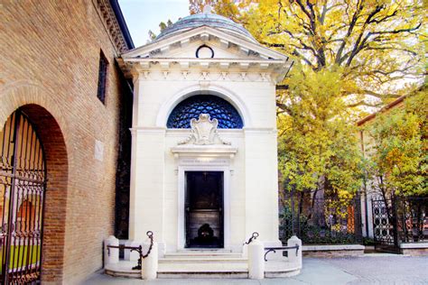 La Tomba di Dante a Ravenna