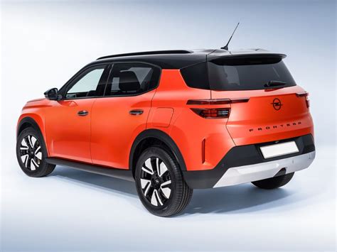Dettaglio del design anteriore di Opel Frontera
