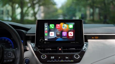 Dettaglio del sistema di infotainment della Toyota Prius+