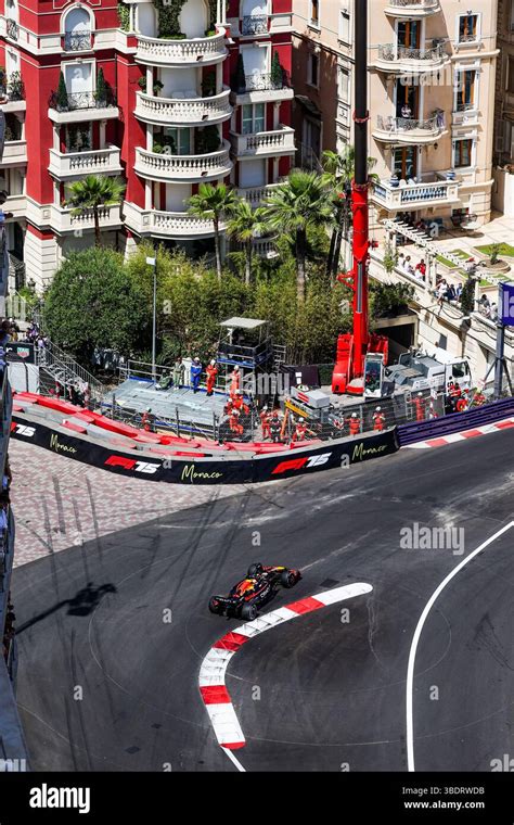 Piloti in azione sul circuito di Monaco