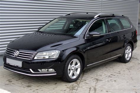Volkswagen Passat Variant (B7) in strada
