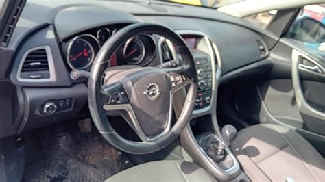 Opel Astra J cruscotto con indicazioni consumo