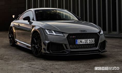Viste del motore 2.5 TFSI Audi TT RS