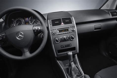 Mercedes-Benz Classe A 2004 interni