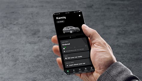 Interfaccia dell'app MyŠKODA su smartphone