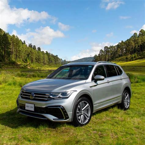 Volkswagen Tiguan con ammortizzatori anteriori