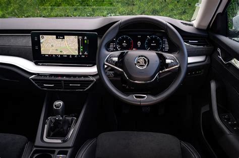 Skoda Octavia dashboard with trip computer controls