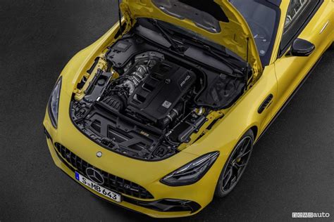 Schema motore ibrido 4 cilindri AMG
