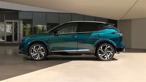 Nissan Qashqai e-POWER Hybrid in città