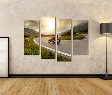 Motociclista su Aprilia in un paesaggio lucano