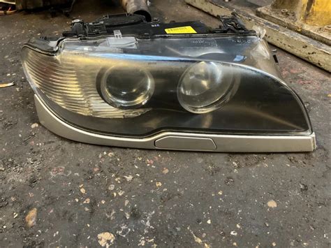 parabola interna fanale BMW E46 bruciata