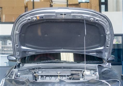 diagramma sezione cofano auto