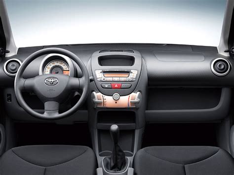 Interni Toyota Aygo 2005