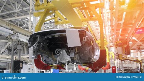Panorama di una fabbrica automobilistica giapponese moderna