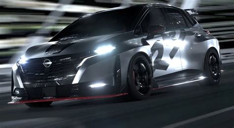 Dettaglio aerodinamico posteriore di una Nissan Nismo