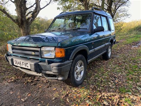 Land Rover Discovery 300 Tdi in fuoristrada