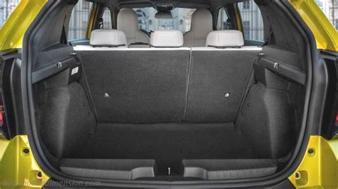 Bagagliaio Fiat Grande Panda Ibrida aperto
