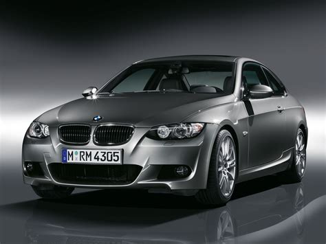 BMW Serie 3 E92 Coupé in movimento