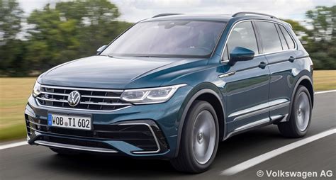 Volkswagen Tiguan Allspace in un contesto urbano